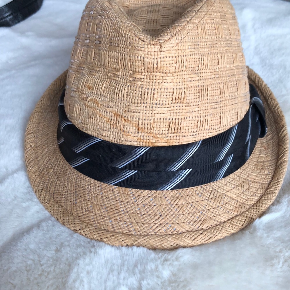 Hat - Picture 2 of 5